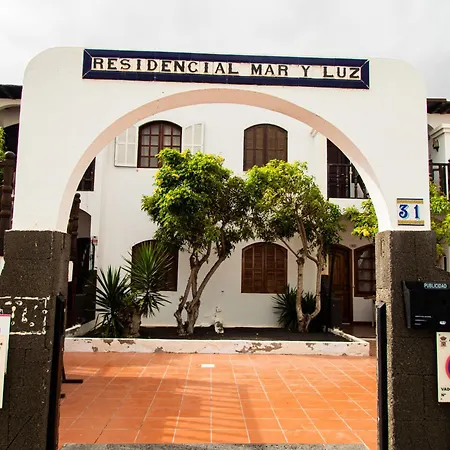 Karibu By Kamili Lanzarote דירה פלאיה הונדה